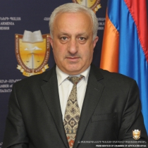 Արմեն Ալբերտի Սիմոնյան