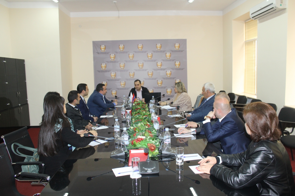 ԱՇԽԱՏԱՆՔԱՅԻՆ ԽՈՐՀՐԴԱԿՑՈՒԹՅՈՒՆ ՄԱՐԶԱՅԻՆ ՀԱՄԱԿԱՐԳՈՂՆԵՐԻ ՀԵՏ ԱՇԽԱՏԱՆՔԱՅԻՆ ԽՈՐՀՐԴԱԿՑՈՒԹՅՈՒՆ ՄԱՐԶԱՅԻՆ ՀԱՄԱԿԱՐԳՈՂՆԵՐԻ ՀԵՏ