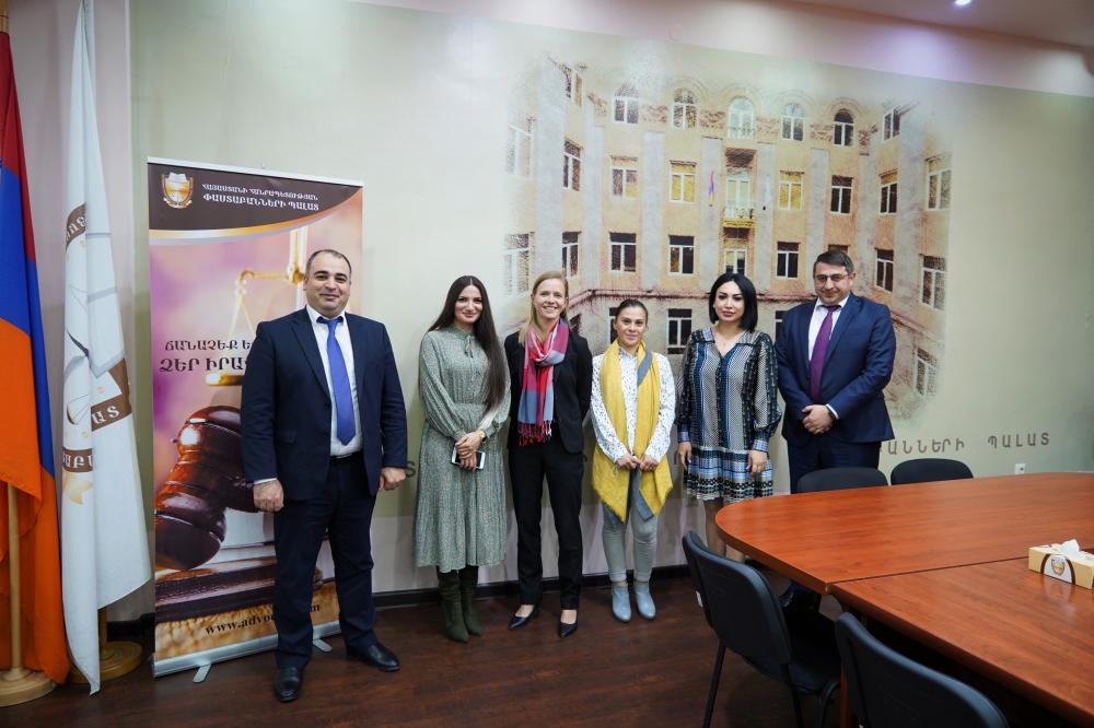 ՓԱՍՏԱԲԱՆՆԵՐԻ ՊԱԼԱՏՈՒՄ ՏԵՂԻ Է ՈՒՆԵՑԵԼ ՀԱՆԴԻՊՈՒՄ ԱՄՆ ԴԵՍՊԱՆՈՒԹՅԱՆ ՆԵՐԿԱՅԱՑՈՒՑԻՉՆԵՐԻ ՀԵՏ ՓԱՍՏԱԲԱՆՆԵՐԻ ՊԱԼԱՏՈՒՄ ՏԵՂԻ Է ՈՒՆԵՑԵԼ ՀԱՆԴԻՊՈՒՄ ԱՄՆ ԴԵՍՊԱՆՈՒԹՅԱՆ ՆԵՐԿԱՅԱՑՈՒՑԻՉՆԵՐԻ ՀԵՏ
