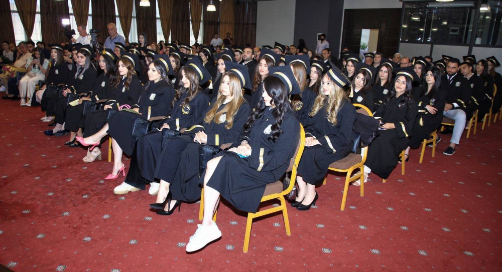 ՓԱՍՏԱԲԱՆԱԿԱՆ ՀԱՄԱՅՆՔԸ ՀԱՄԱԼՐՎԵՑ ՆՈՐ ԱՆԴԱՄՆԵՐՈՎ ՓԱՍՏԱԲԱՆԱԿԱՆ ՀԱՄԱՅՆՔԸ ՀԱՄԱԼՐՎԵՑ ՆՈՐ ԱՆԴԱՄՆԵՐՈՎ
