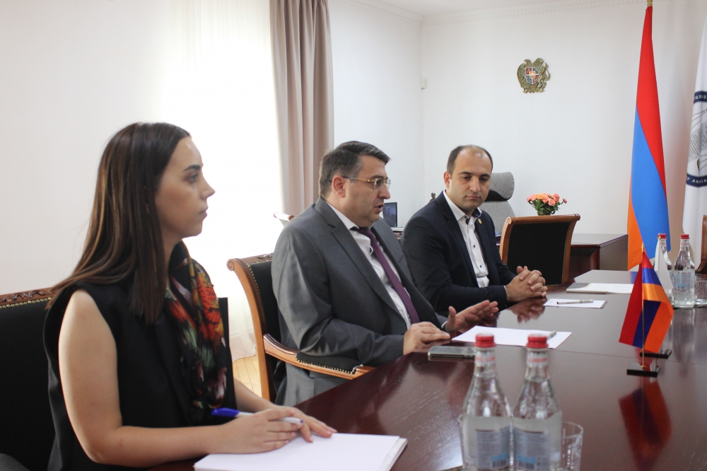 ՓԱՍՏԱԲԱՆՆԵՐԻ ՊԱԼԱՏԻ ՆԱԽԱԳԱՀ ՍԻՄՈՆ ԲԱԲԱՅԱՆԸ ՀԱՆԴԻՊԵԼ Է ՄԱՐԴՈՒ ԻՐԱՎՈՒՆՔՆԵՐԻ ՊԱՇՏՊԱՆԻՆ ՓԱՍՏԱԲԱՆՆԵՐԻ ՊԱԼԱՏԻ ՆԱԽԱԳԱՀ ՍԻՄՈՆ ԲԱԲԱՅԱՆԸ ՀԱՆԴԻՊԵԼ Է ՄԱՐԴՈՒ ԻՐԱՎՈՒՆՔՆԵՐԻ ՊԱՇՏՊԱՆԻՆ