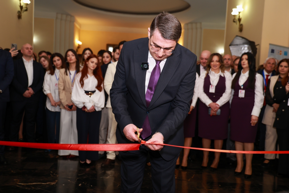 Տեղի է ունեցել փաստաբանական գրասենյակների երկօրյա ցուցահանդես