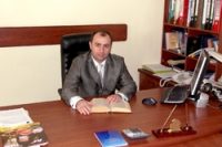 Աճպարարություն    Ի պատասխան՝ «Առավոտ» օրաթերթի 2010 թվականի նոյեմբերի 30-ին տպագրված «Աճպարարություն, ԱԺ իշխանությունը յուրացվել է» փաստաբան Կարեն Մեջլումյանի հոդվածի: