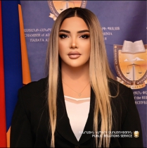 Արփինե Աշոտի Հովակիմյան